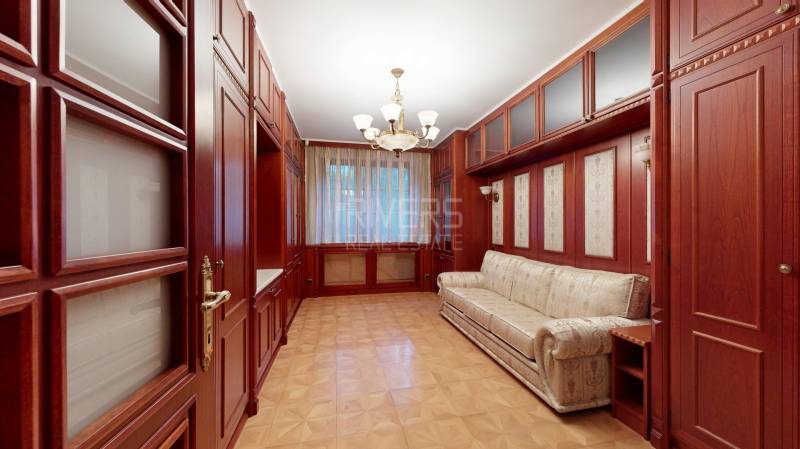 Bratislava - Staré Mesto 5+ Zimmer-Wohnung Kaufen reality Bratislava - Staré Mesto