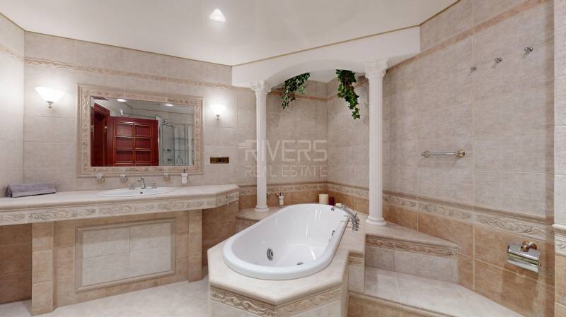 Bratislava - Staré Mesto 5+ Zimmer-Wohnung Kaufen reality Bratislava - Staré Mesto