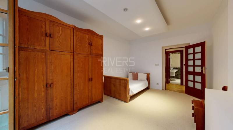 Bratislava - Staré Mesto 5+ Zimmer-Wohnung Kaufen reality Bratislava - Staré Mesto