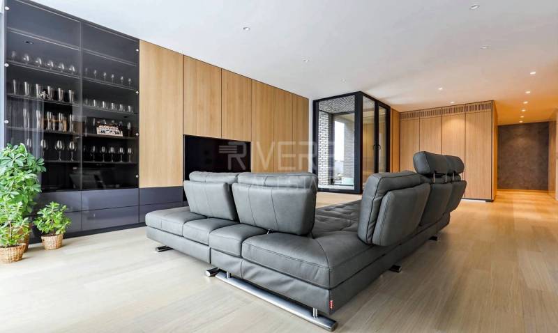 Bratislava - Nové Mesto 4-Zimmer-Wohnung Kaufen reality Bratislava - Nové Mesto