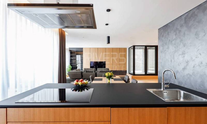 Bratislava - Nové Mesto 4-Zimmer-Wohnung Kaufen reality Bratislava - Nové Mesto