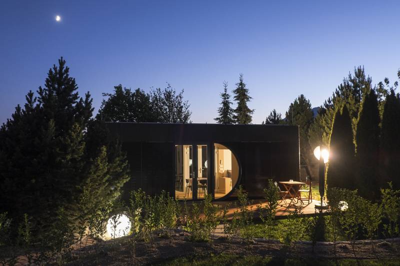 BOX BY ECOCAPSULE_FOTO KATARÍNA SELECKÁ_PRINTSIZE14.jpg