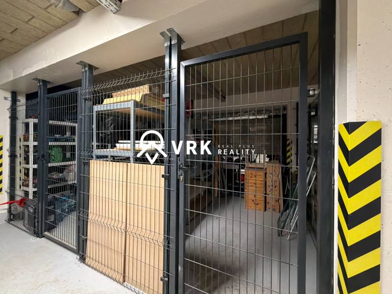 Ospravedlňujem sa, ale potreboval by som vedieť, čo konkrétne potrebujete preložiť do nemčiny. Mohli by ste mi poskytnúť text, ktorý chcete preložiť?