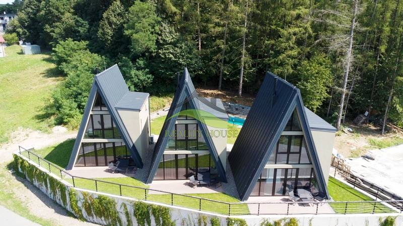 Samozrejme, rád vám pomôžem s prekladom. Prosím, poskytnite text, ktorý chcete preložiť do nemčiny.