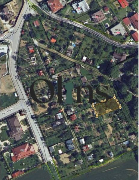 Luftkarte der Gärten in Nitra mit markiertem Grundstück im Bereich Pod Katrušou.