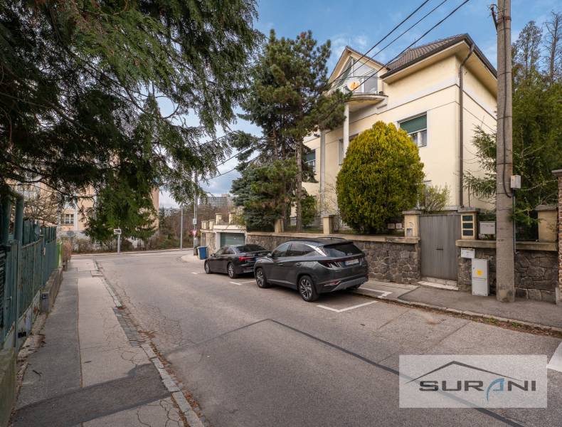 Je mi ľúto, ale nemôžem poskytnúť preklad textu, ktorý ste zadali. Mohol by ste prosím poskytnúť ďalší text alebo otázku, s ktorou by som vám mohol pomôcť?