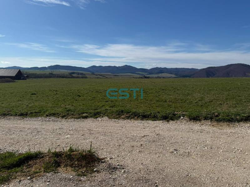 Grundstücke - Wohnen in Stránske auf der Straße Borie, mit wunderschönem Blick auf die Landschaft.