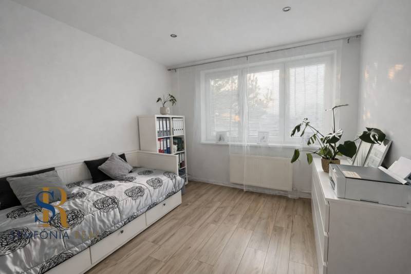 WhatsApp Image 2026-03-08 at 16.41.36 (8).jpeg