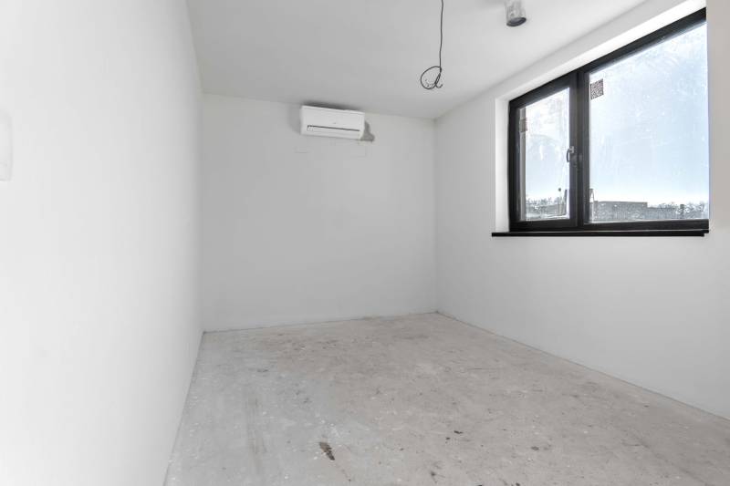 DSC01390-HDR.jpg
