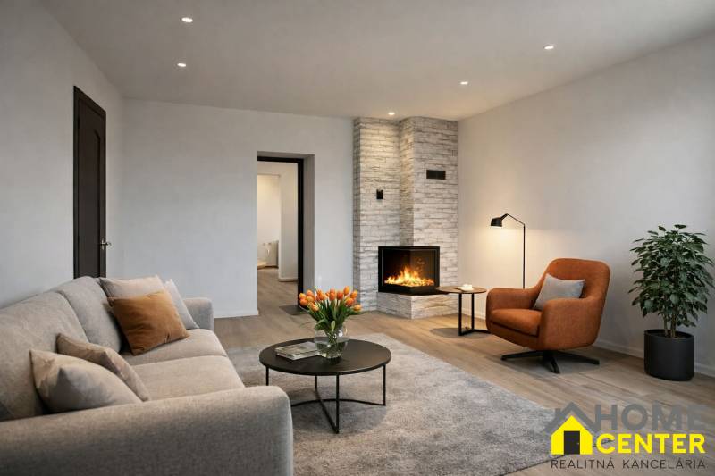 Wohnzimmer mit Kamin, bequemen Sitzgelegenheiten und Holzboden in einem Einfamilienhaus.