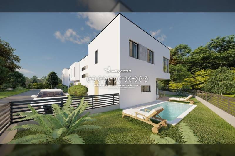 Ein Einfamilienhaus in Nin mit Pool, Garten und einem Parkplatz an der Straße in Nin.