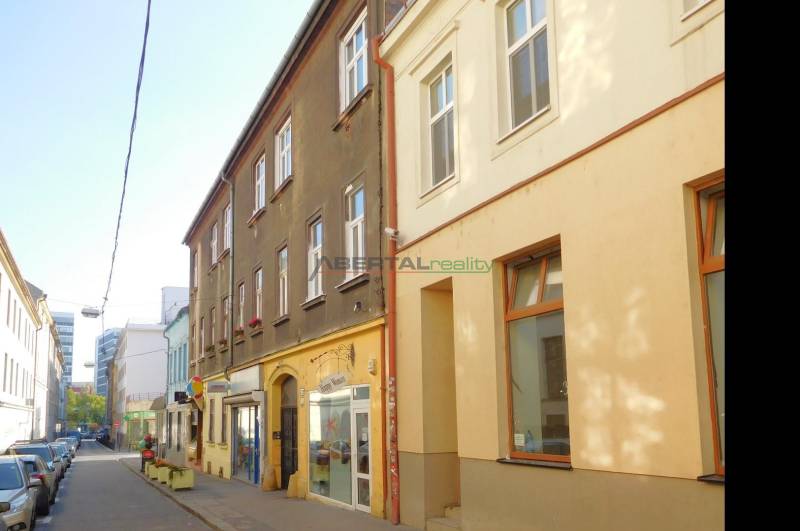 predaj, 2 izbový byt , marianska , staré mesto, Bratislava.JPG