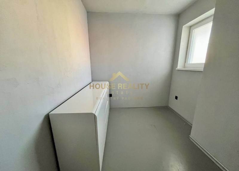 Prepáčte, ale potrebujem vedieť, čo presne chcete preložiť do nemčiny. Mohli by ste mi poskytnúť text na preklad?