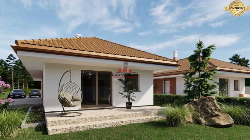 Ein Einfamilienhaus in Veselé mit Terrasse, bequemen Sessel und schönem Garten.
