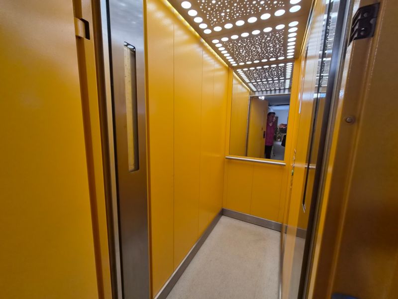 Ospravedlňujem sa, ale potreboval by som vedieť, čo konkrétne chcete preložiť do nemčiny. Môžete mi prosím poskytnúť text, ktorý chcete preložiť?