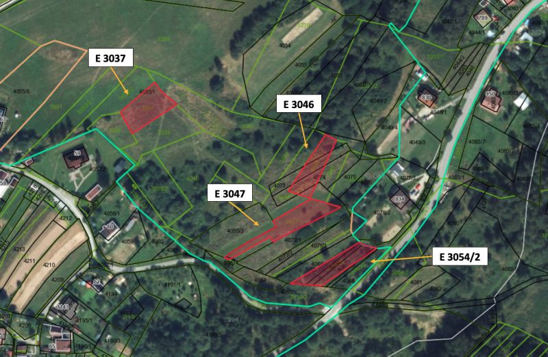 Karte der landwirtschaftlichen und forstwirtschaftlichen Grundstücke im Gebiet Svrčinovec mit Identifikationskennzeichnungen.