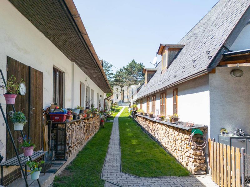 Hof in der Jadranská-Straße in Bratislava IV, bestimmt für Grundstücke - Wohnen.