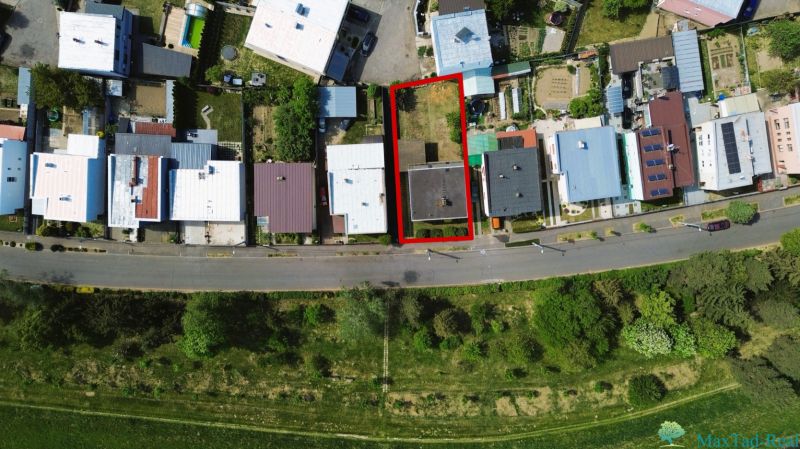 Einfamilienhaus an der Uferstraße J. M. Hurbana in Michalovce mit angrenzendem Grundstück.