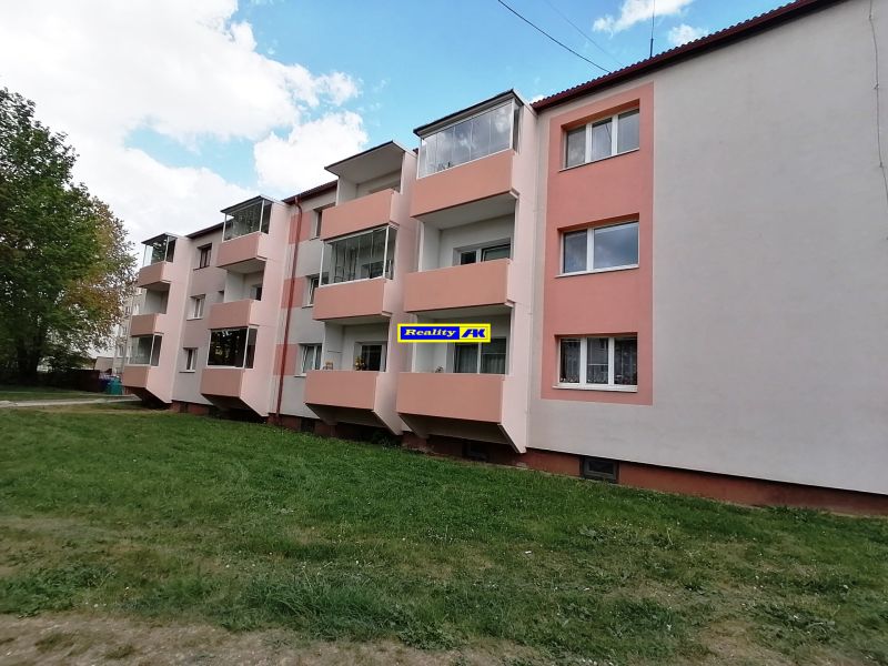 Wohngebäude mit Balkonen in der Záborského-Straße in Martin.