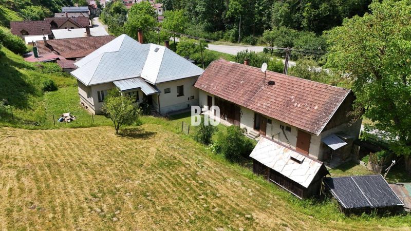 Einfamilienhaus in Belá-Dulice mit Garten und Umgebung.