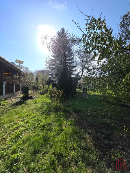 Sonnengarten in der 1. Mai-Straße im Stadtteil Krásna, Košice.
