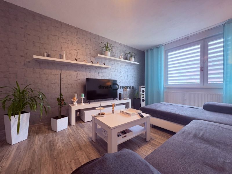 Levice 4-Zimmer-Wohnung Kaufen reality Levice