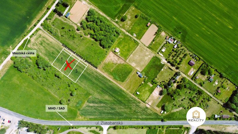Grundstücke in der Zlatobanská-Straße in Prešov, geeignet zum Wohnen, mit städtischer und privater Zufahrtsstraße.