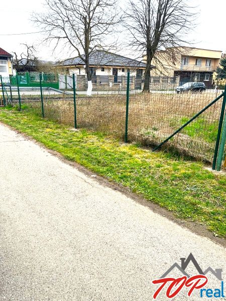 Baugrundstück in Košice - Stadtteil Šaca, Jarková-Straße, an der Straße gelegen.