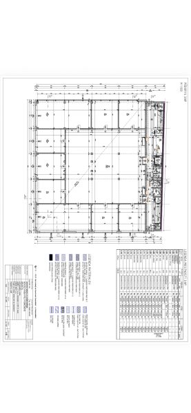 Architektonischer Plan von Geschäftsräumen mit Legende und technischen Spezifikationen.