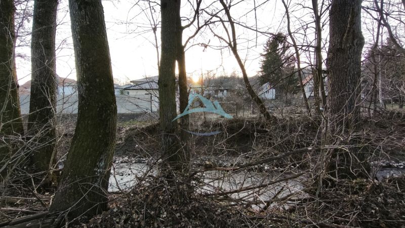 Grundstücke - Wohnen zu verkaufen, A. H. Škultétyho, Veľký Krtíš, Waldgebiet, Wohnbebauung.