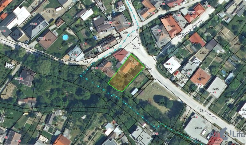 Grundstückskarte des St.-Florian-Platzes in Krakovany zeigt die Anordnung der Einfamilienhäuser.