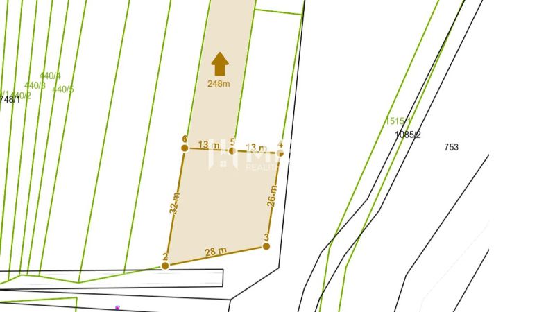 Geometrischer Plan der Grundstücke in den Gärten von Trnava bei Laborec mit angegebenen Maßen.