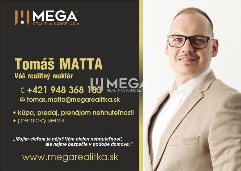 Vizitka realitného makléra s kontaktnými údajmi a špeciálnou ponukou služieb.

Visitenkarte eines Immobilienmaklers mit Kontaktdaten und einem speziellen Dienstleistungsangebot.